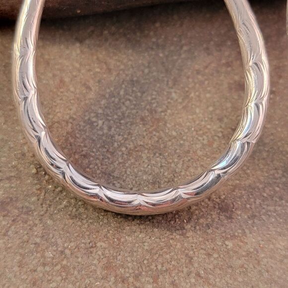 Sterling Scallop Textured Oval Hoop Earrings - Picture 4 of 7